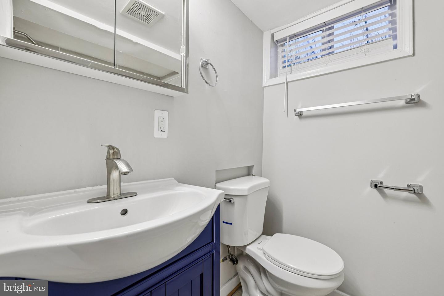 4546 Mountview Rd Property Photo 16