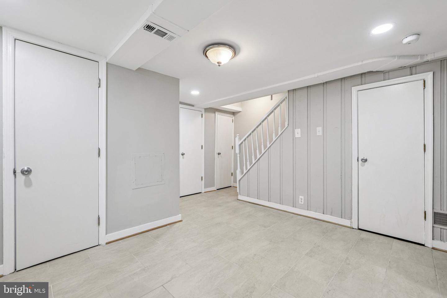 4546 Mountview Rd Property Photo 19