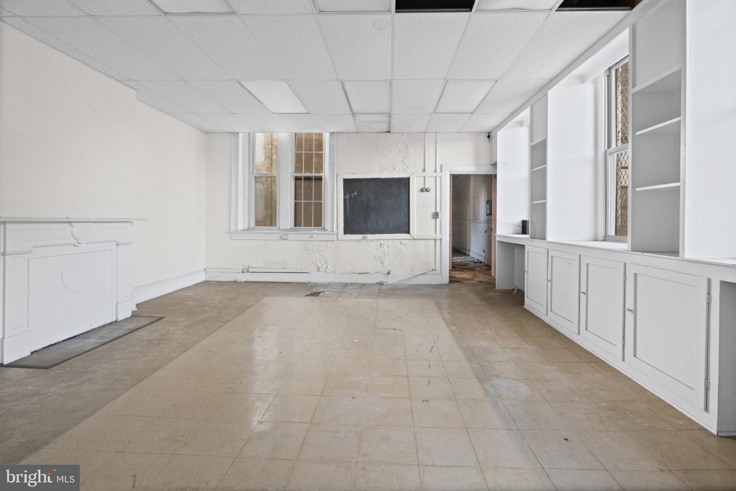 1712 Park Ave Property Photo 19