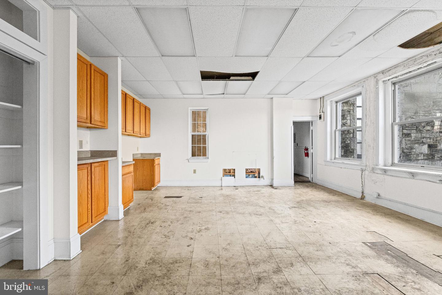 1712 Park Ave Property Photo 28
