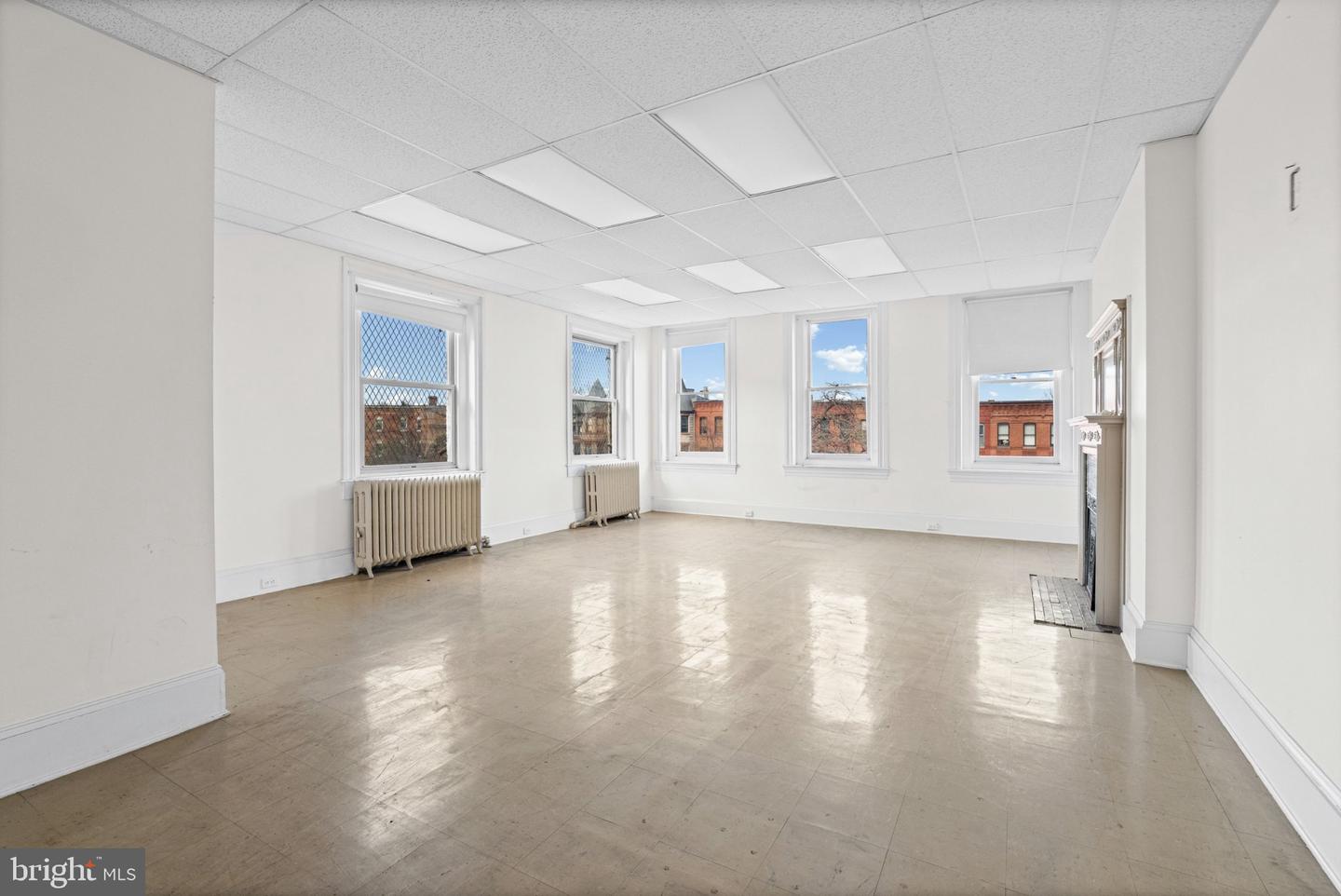 1712 Park Ave Property Photo 29