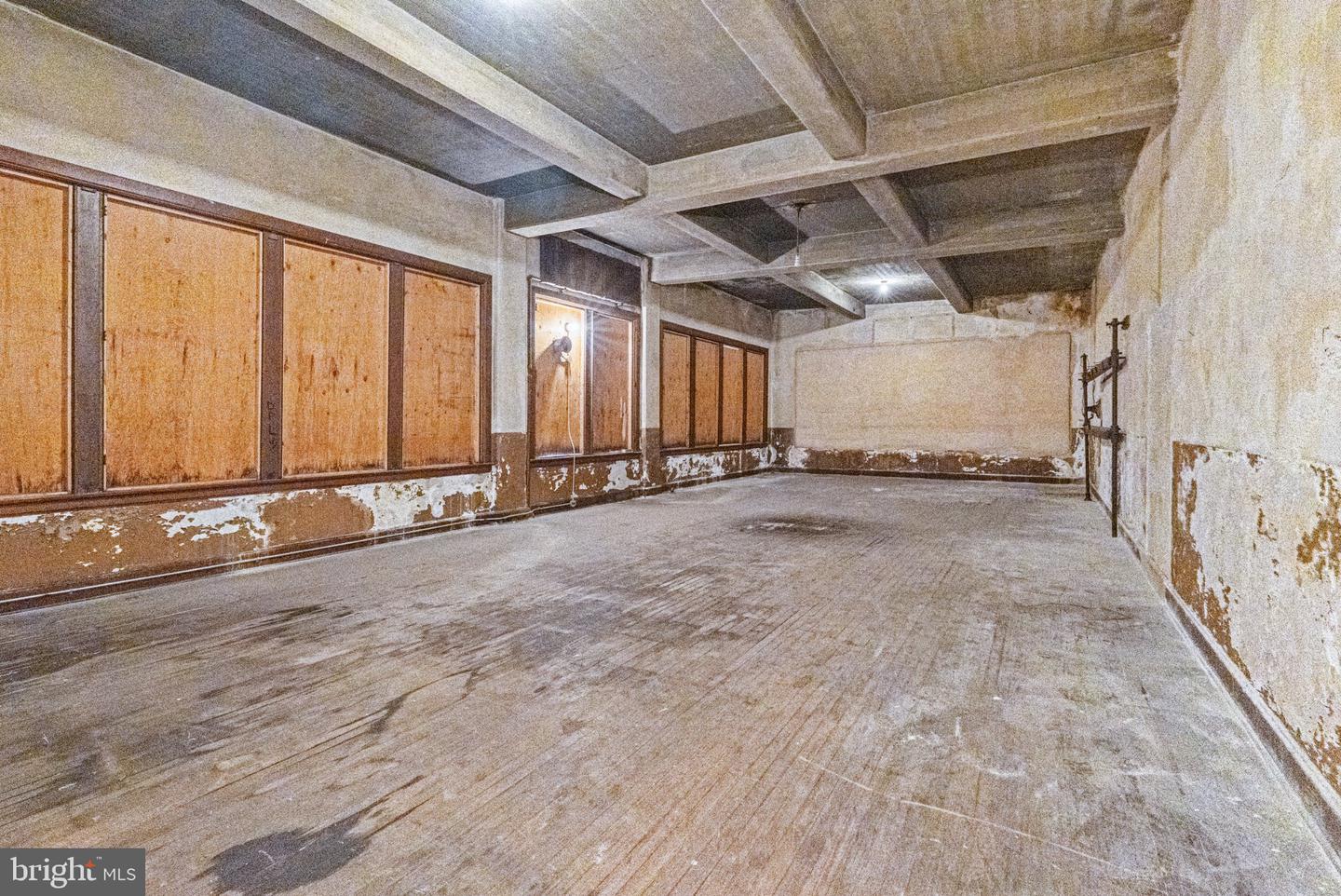 1712 Park Ave Property Photo 33