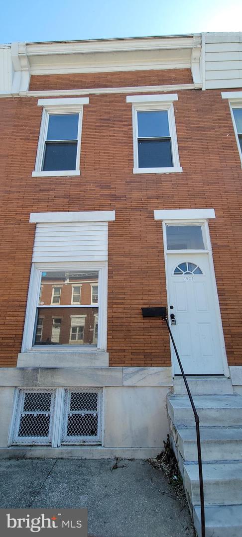 1625 Darley Ave Property Photo 1