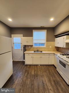 3429 Leverton Ave Property Photo 8
