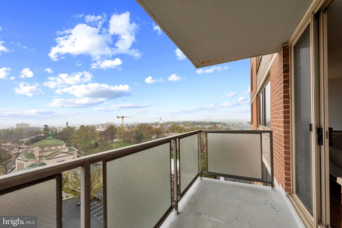 1 E University Pkwy #1205 Property Photo 8