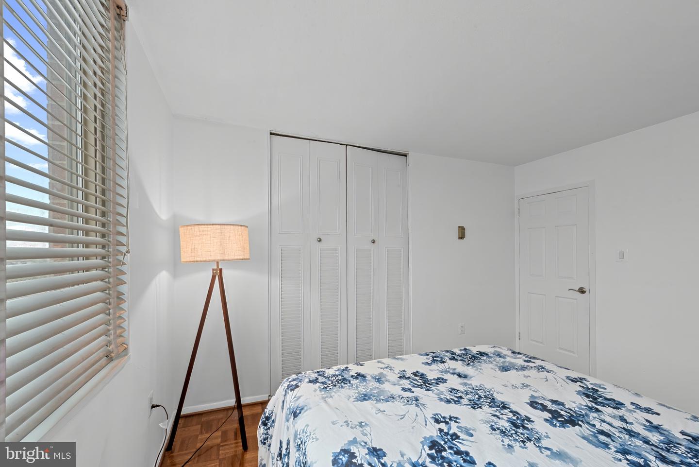 1 E University Pkwy #1205 Property Photo 22