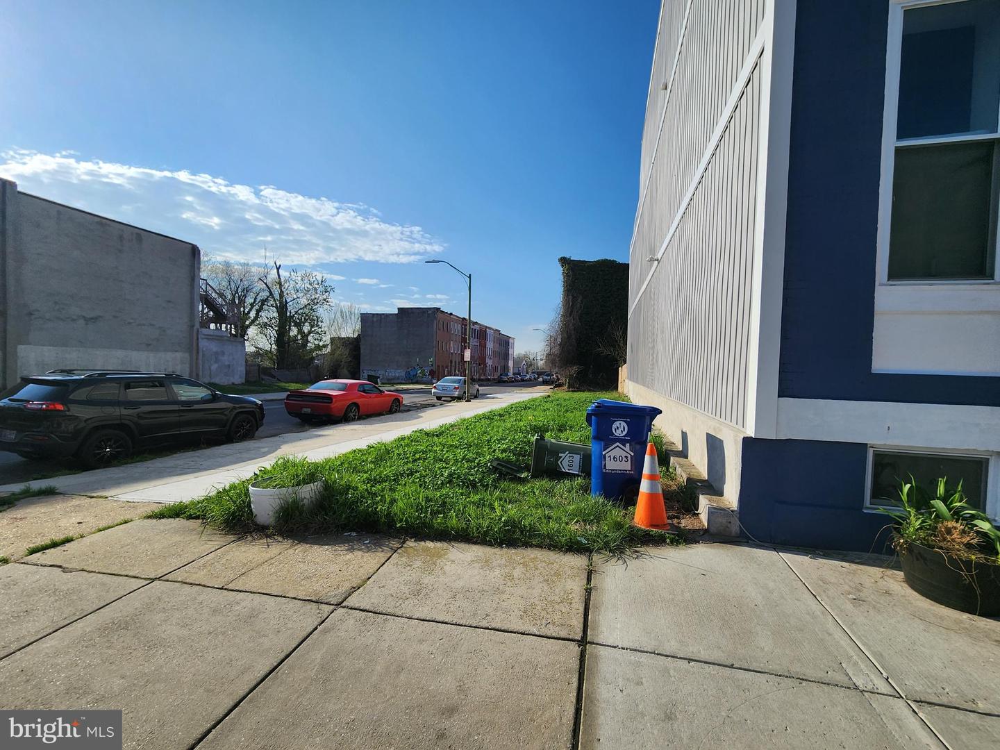 1601 Edmondson Ave Property Photo 3