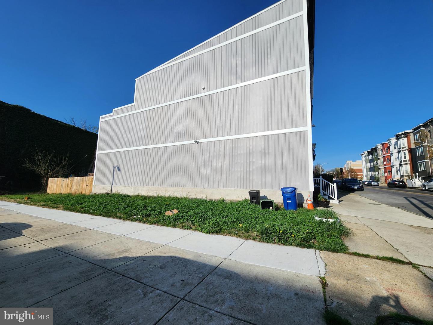 1601 Edmondson Ave Property Photo 4