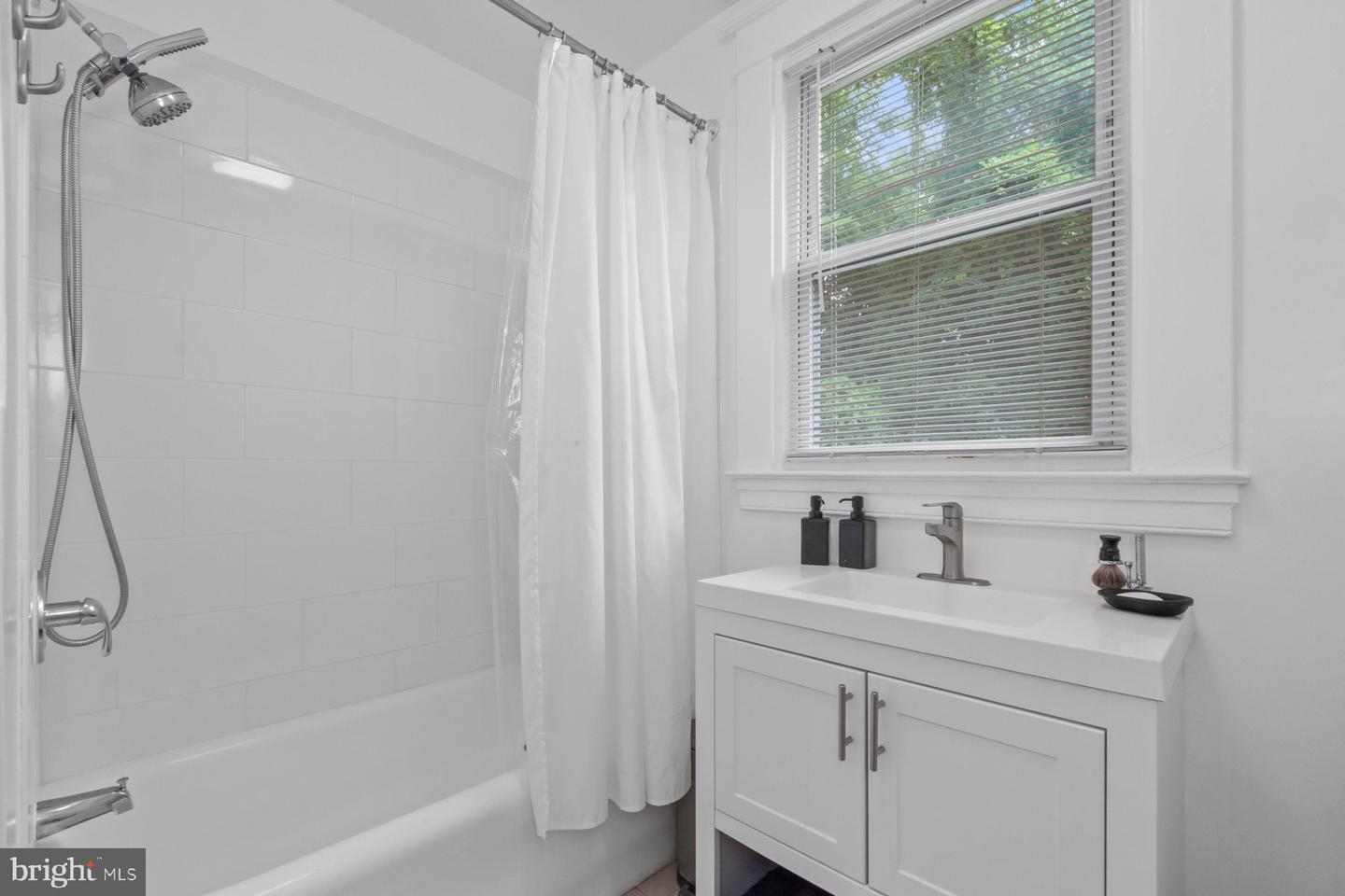 3904 Gwynns Falls Pkwy Property Photo 19