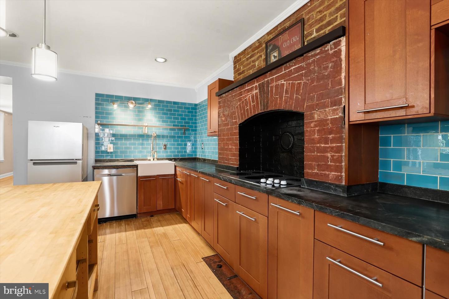 55 S Fulton Ave Property Photo 11