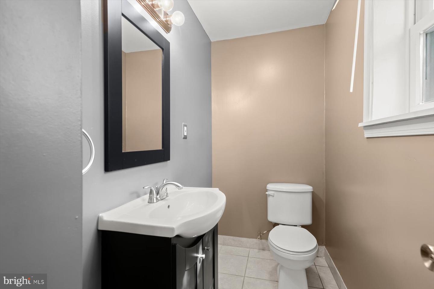 55 S Fulton Ave Property Photo 16