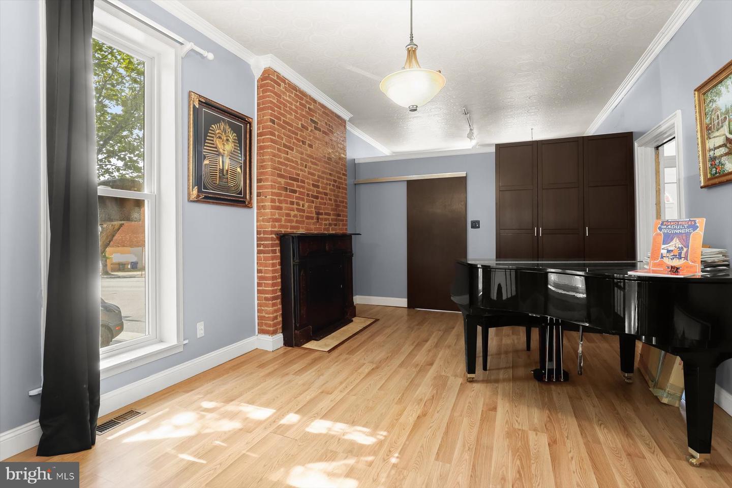 55 S Fulton Ave Property Photo 19