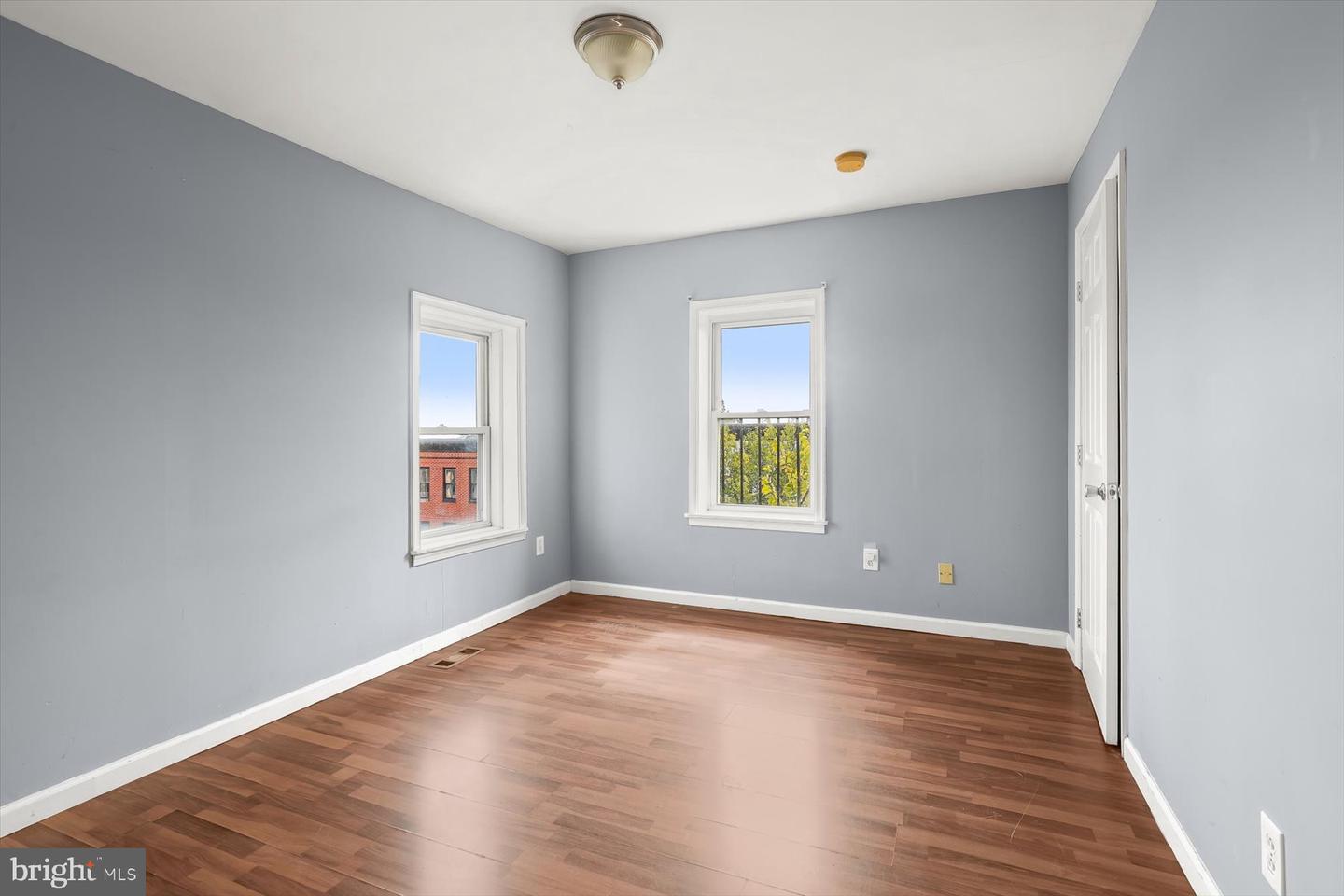 55 S Fulton Ave Property Photo 36