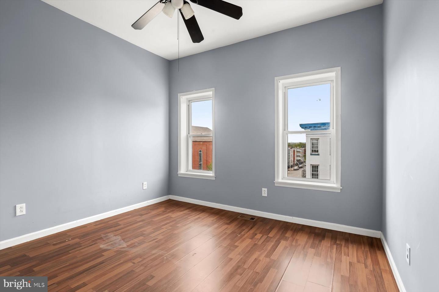 55 S Fulton Ave Property Photo 37