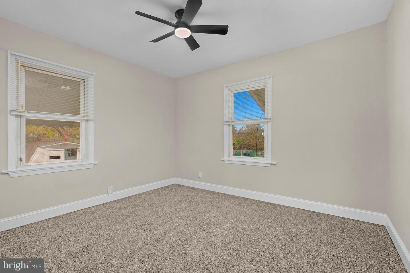 3708 W Cold Spring Ln Property Photo 14