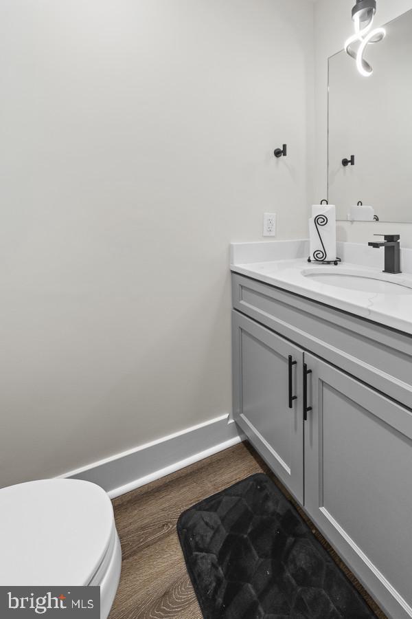 4803 Burland Ave Property Photo 6