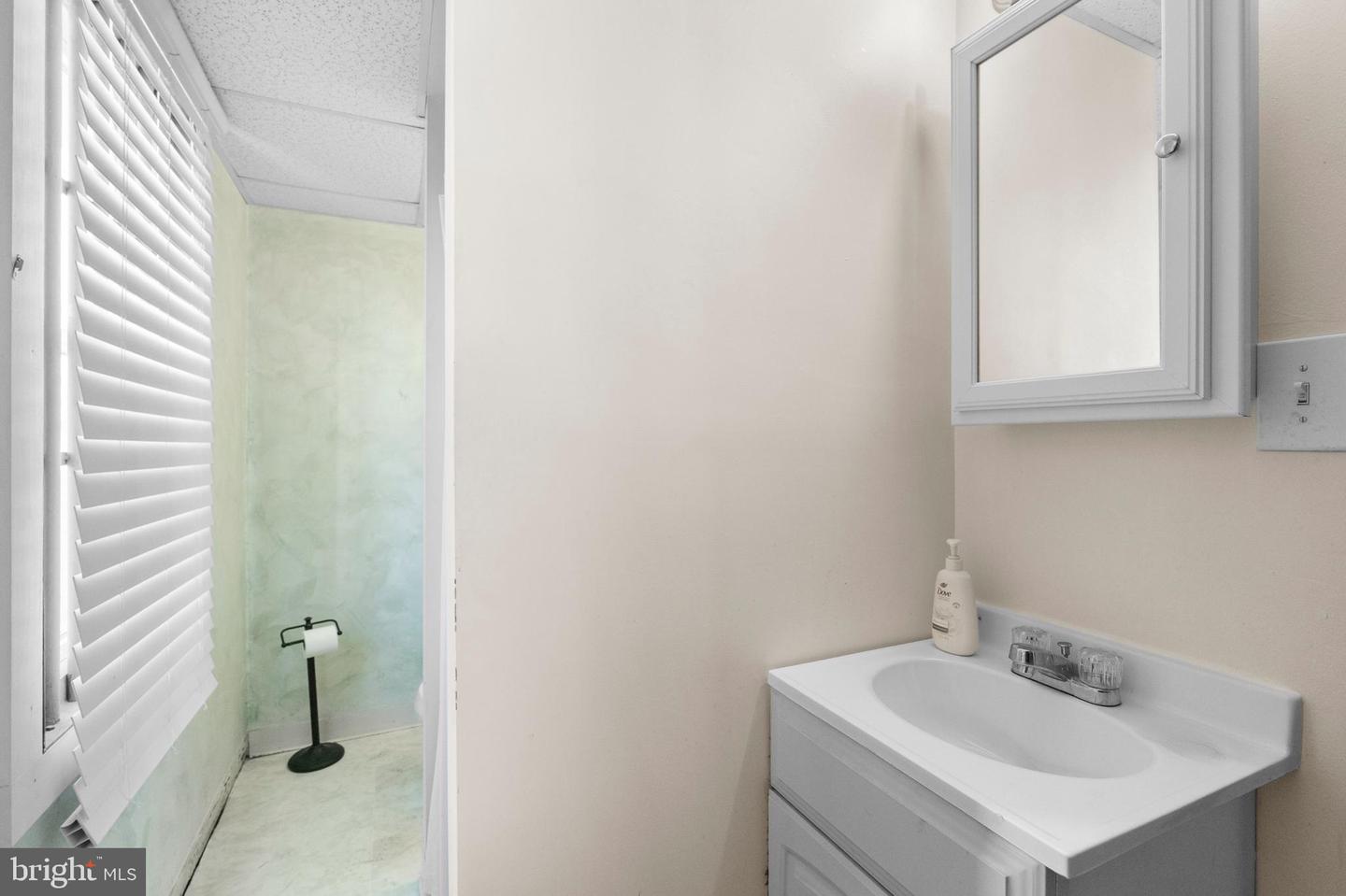 1184 Nanticoke Property Photo 12