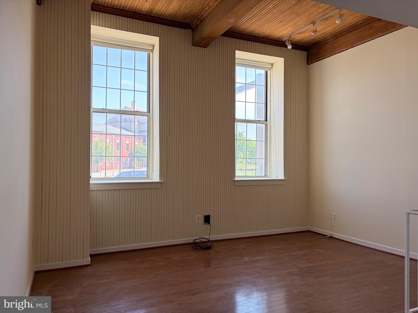 2639 Boston St #102 Property Photo 2
