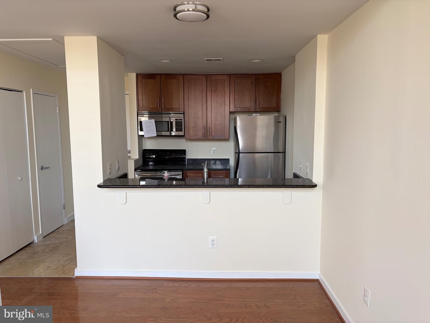 2639 Boston St #102 Property Photo 3