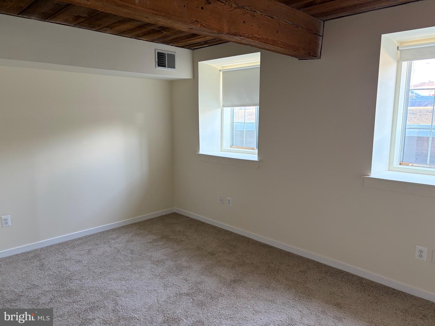 2639 Boston St #102 Property Photo 4