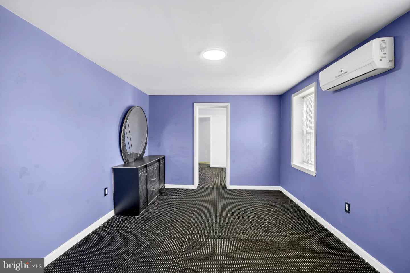 2245 E Fayette St #2nd Floor Property Photo 12