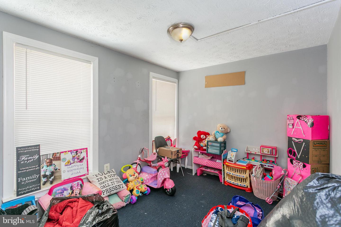 1217 Division St Property Photo 9