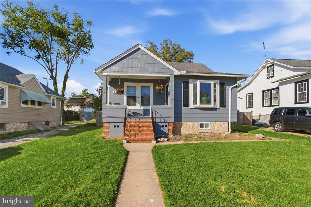 2812 Kildaire Dr Property Photo 1