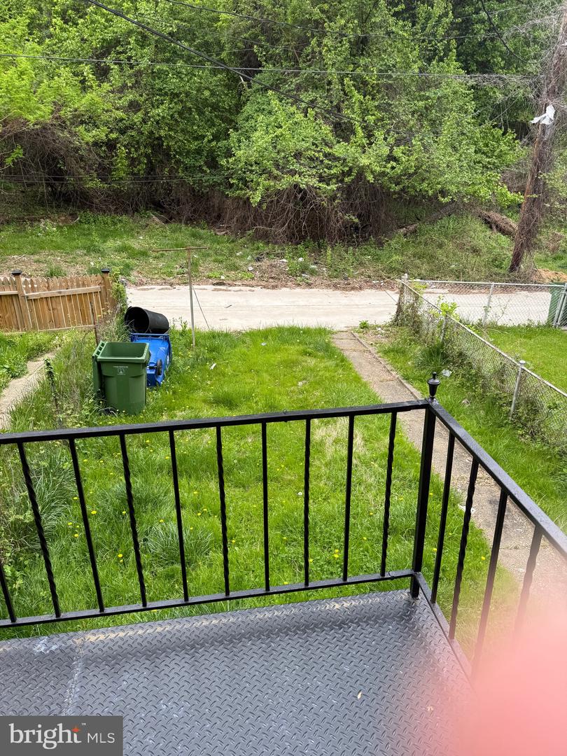526 Random Rd Property Photo 4