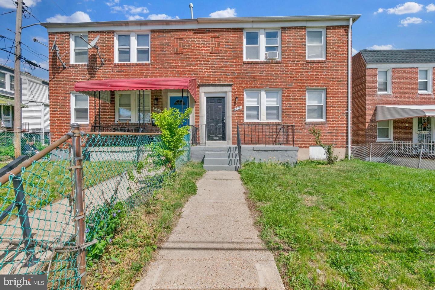 3714 W MULBERRY ST W Property Photo 1