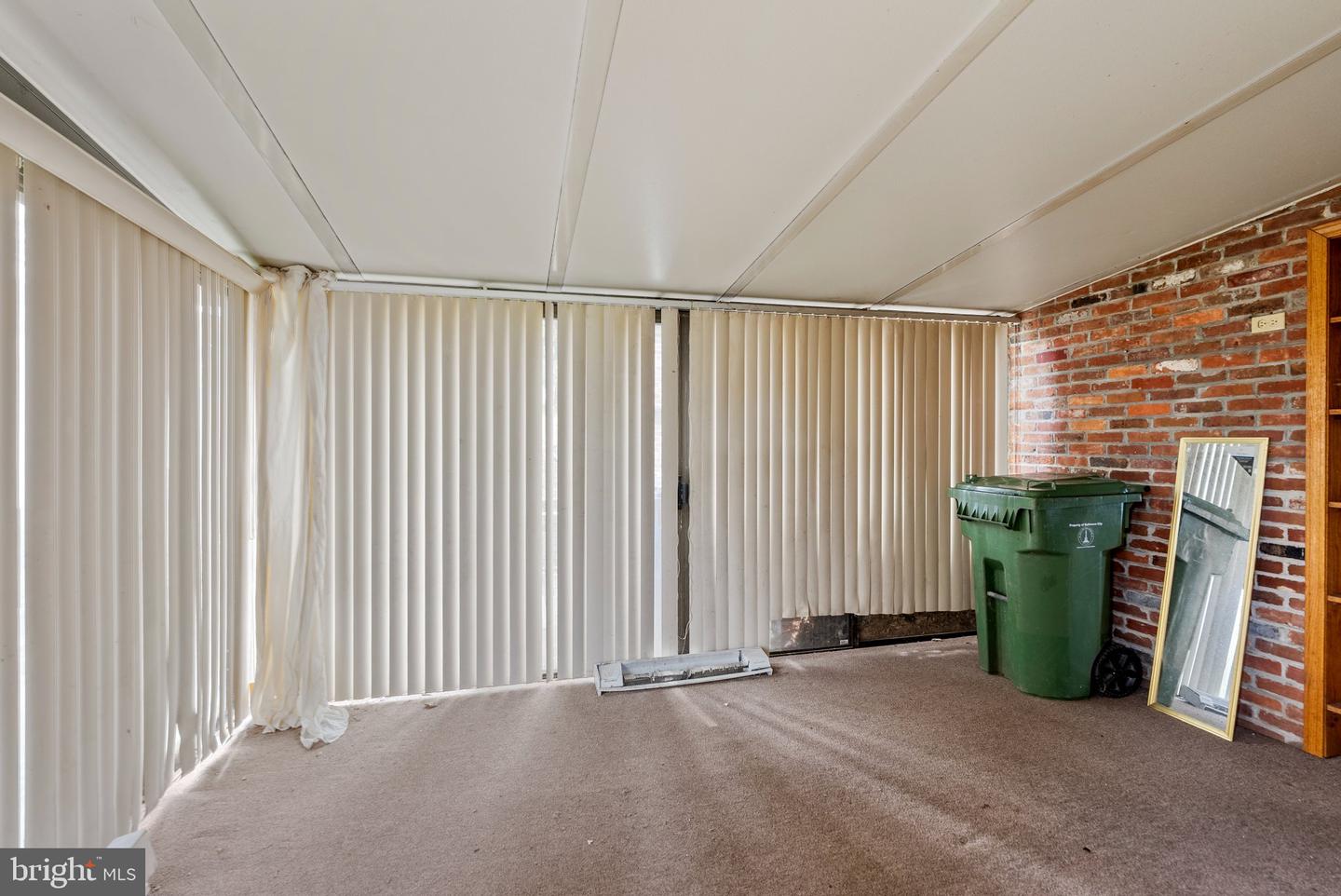4813 W Forest Park Property Photo 32