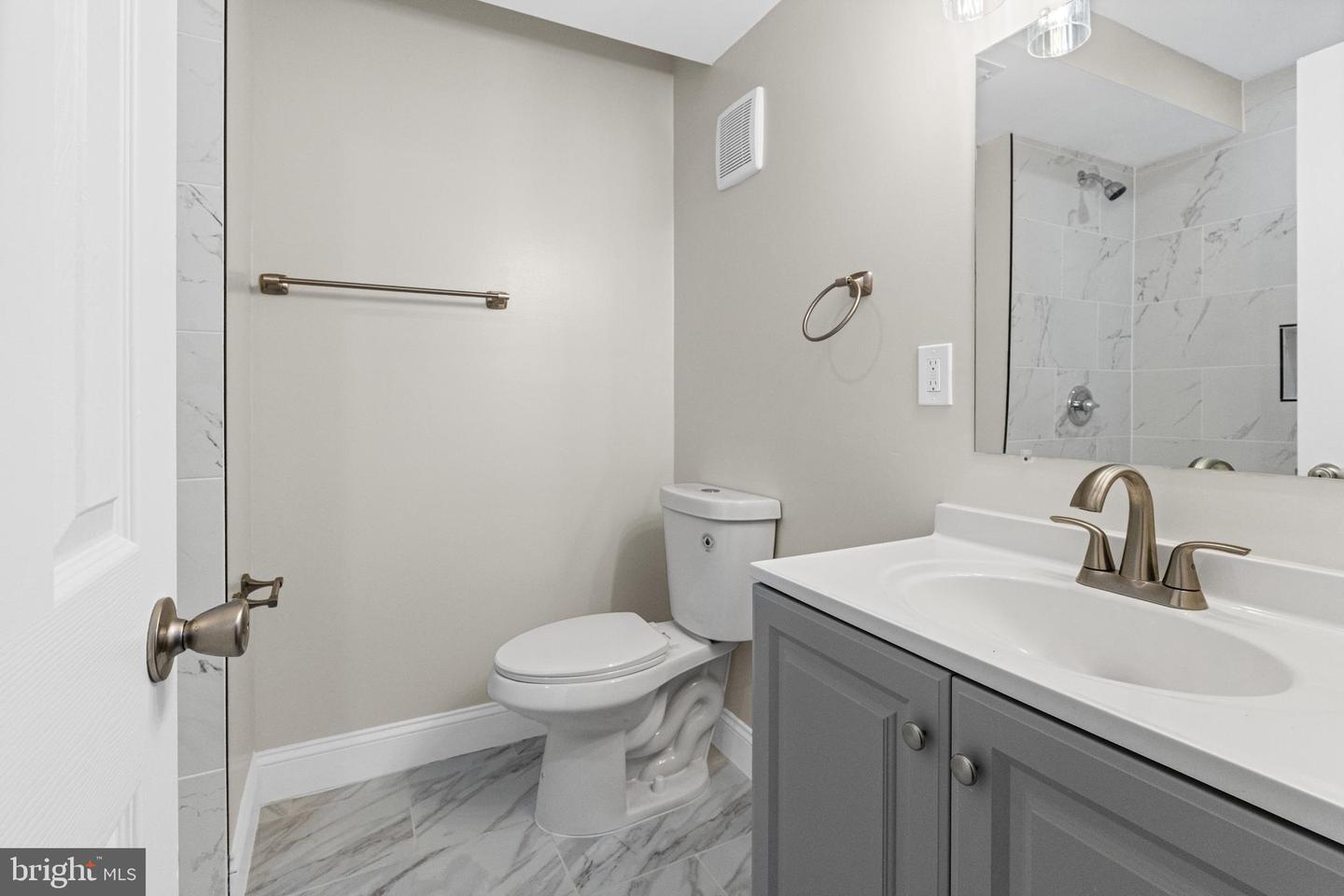 923 Bennett Pl Property Photo 19