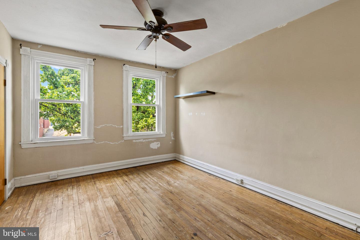 1915 Griffis Ave Property Photo 10