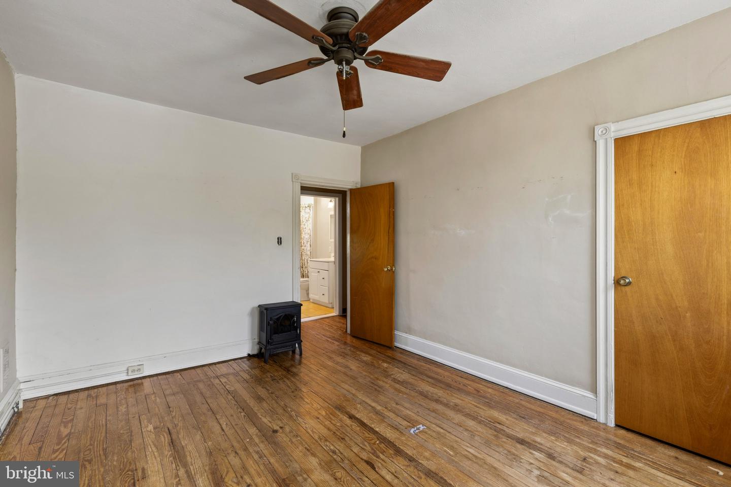 1915 Griffis Ave Property Photo 12