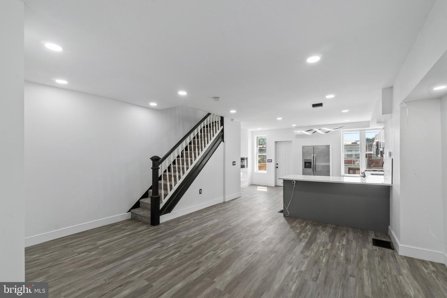 2627 Garrett Ave Property Photo 7