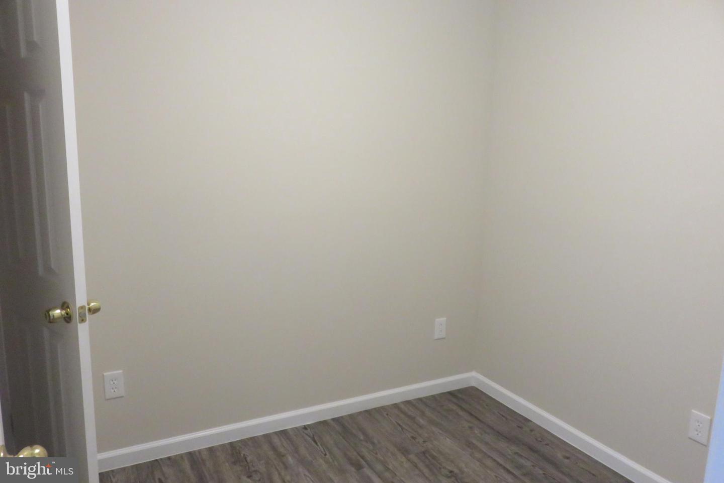 448 Pitman Pl Property Photo 7