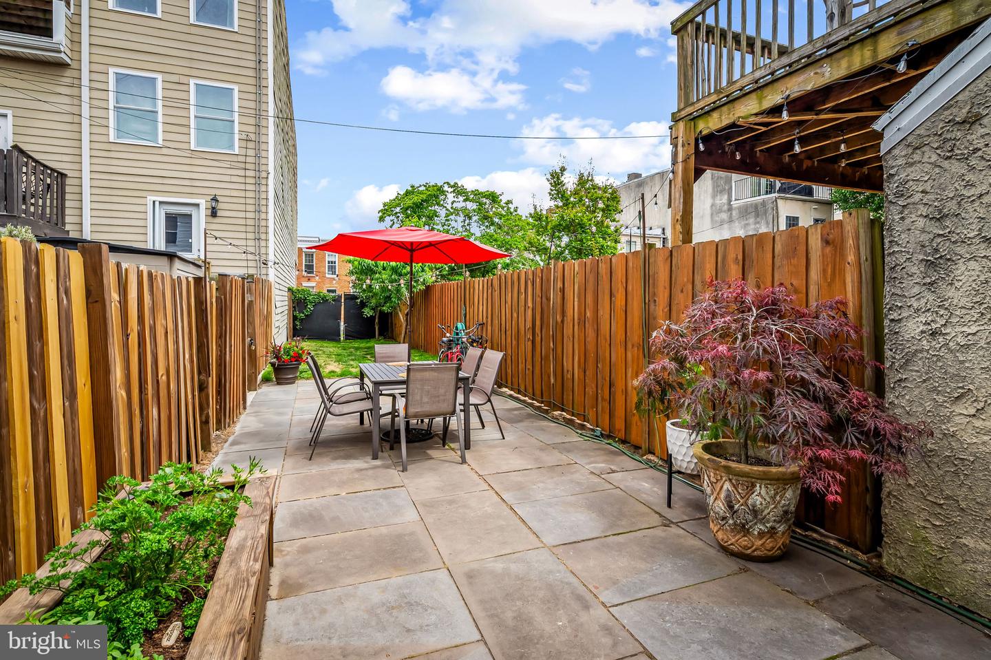 1435 Hull St Property Photo 1