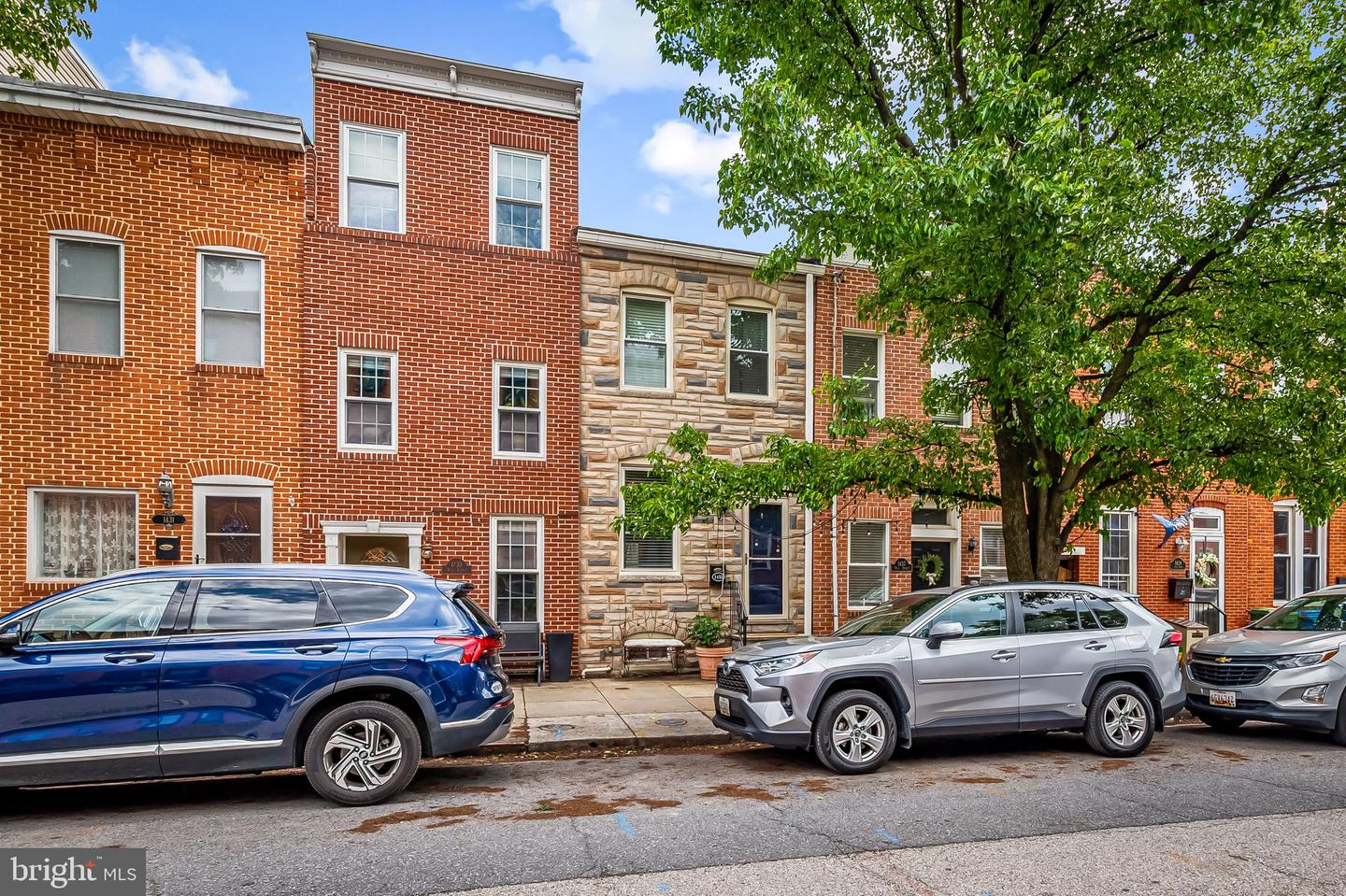 1435 Hull St Property Photo 4
