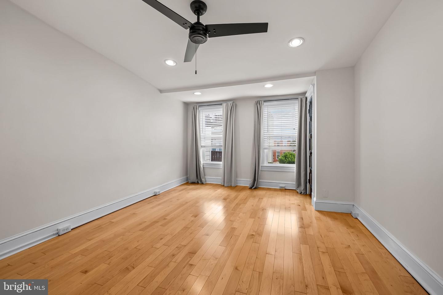 1435 Hull St Property Photo 19