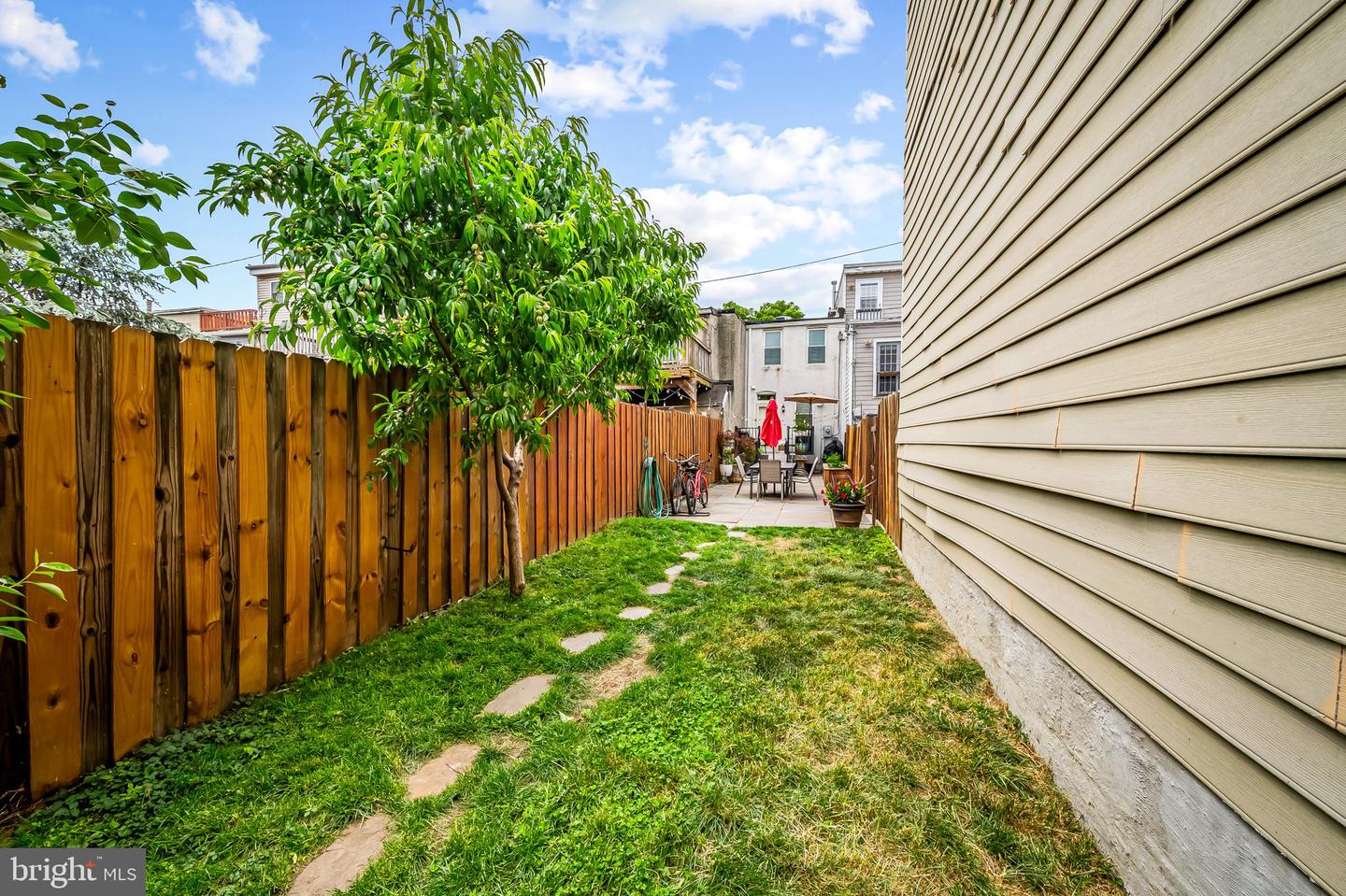 1435 Hull St Property Photo 34