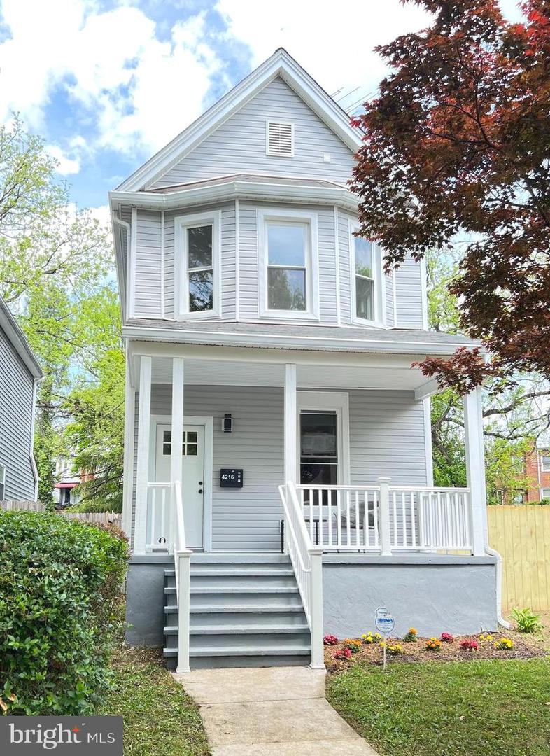 4216 Vermont Ave Property Photo 1