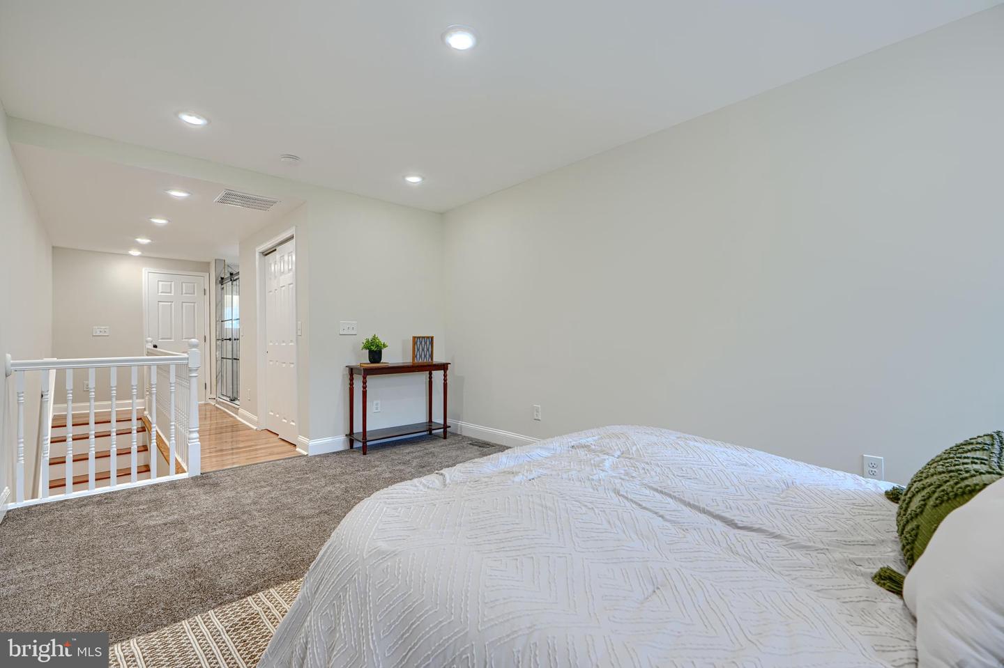 1827 Druid Hill Ave Property Photo 29