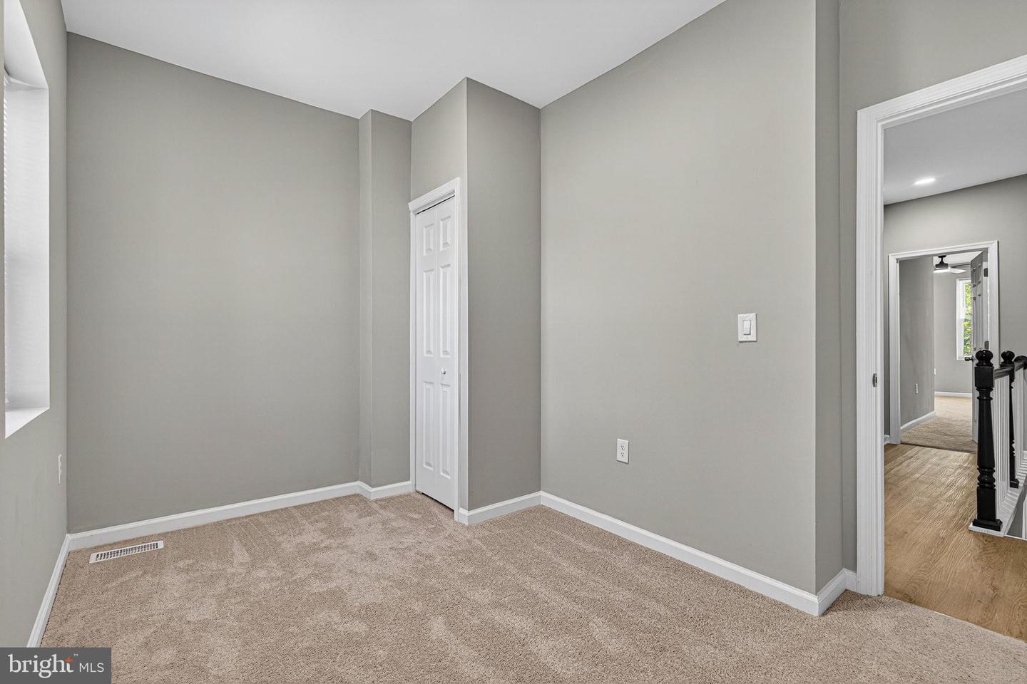 2518 W Fayette St Property Photo 12