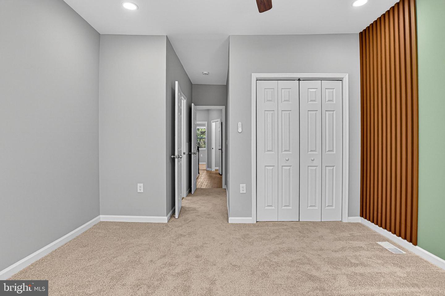 2518 W Fayette St Property Photo 20