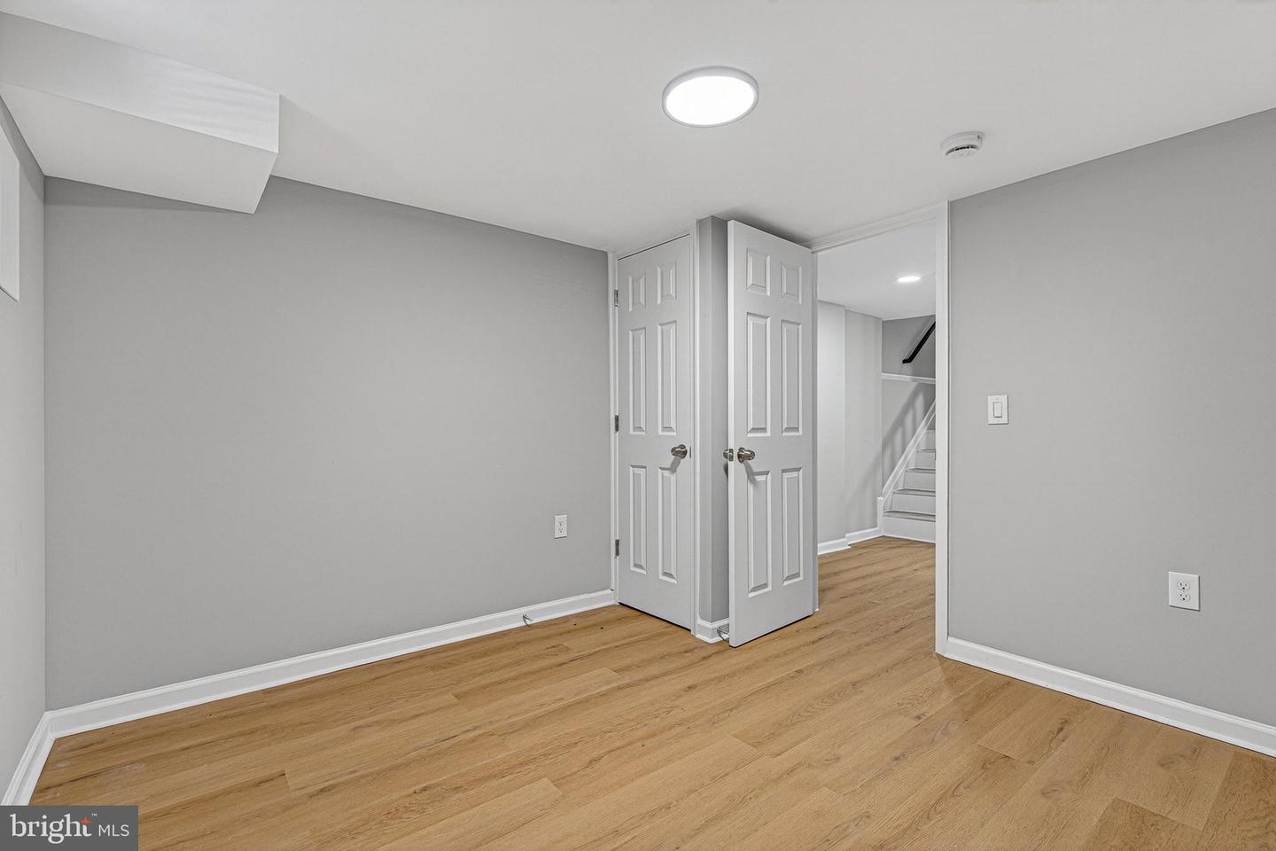 2518 W Fayette St Property Photo 25