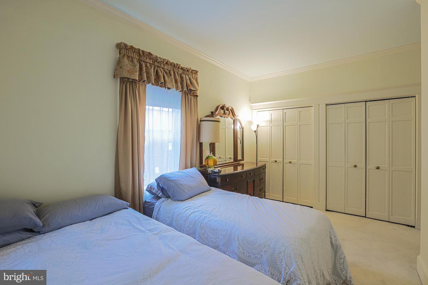6701 Park Heights Ave #3c Property Photo 16
