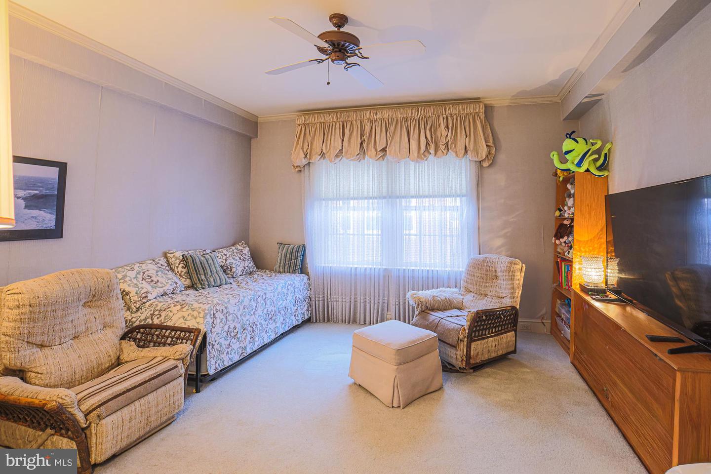 6701 Park Heights Ave #3c Property Photo 17