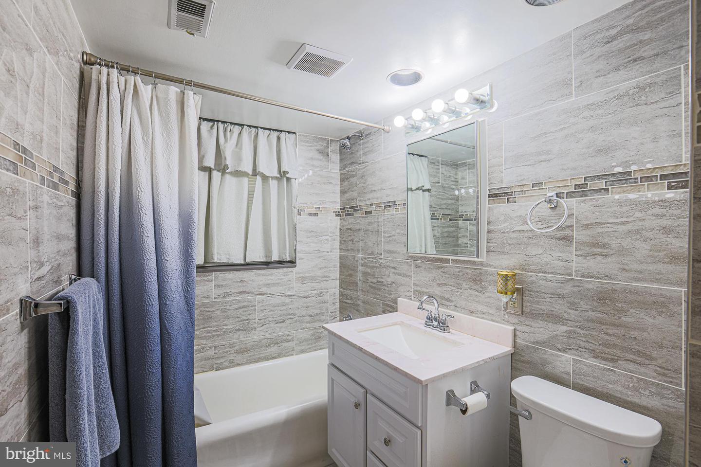 6701 Park Heights Ave #3c Property Photo 19