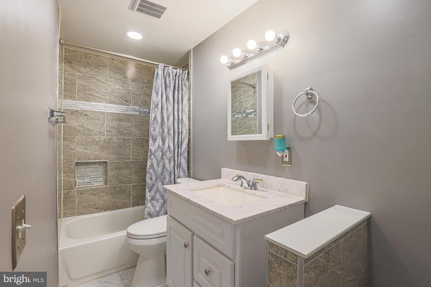 6701 Park Heights Ave #3c Property Photo 20