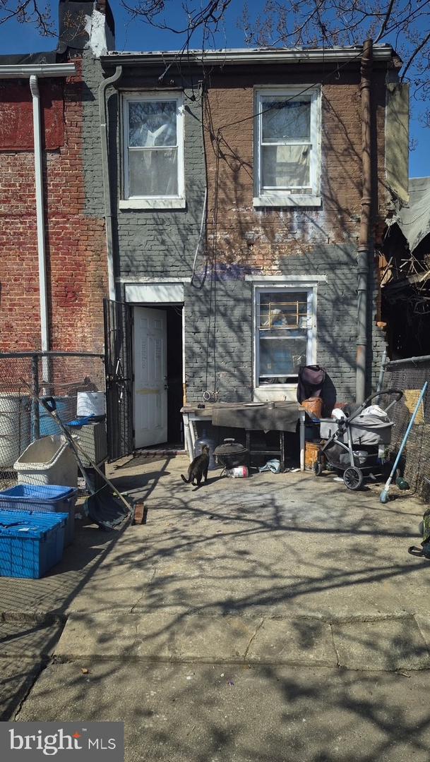 355 Furrow St Property Photo 2