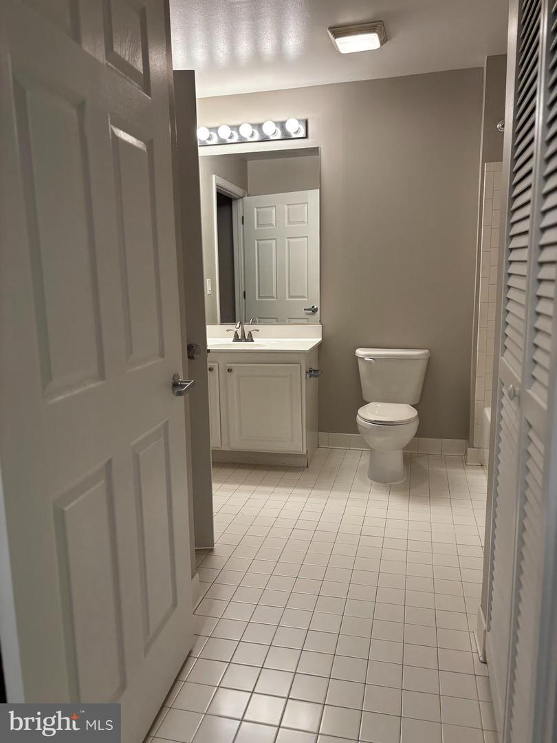23 Pierside Dr #130 Property Photo 12